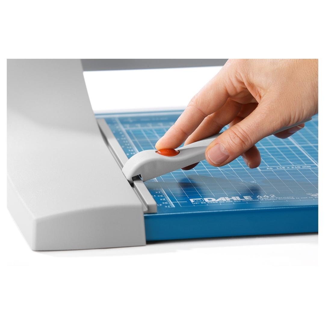 Coupeuse manuelle grand format - 920 mm - Format A1 446 avec pieds support — 3