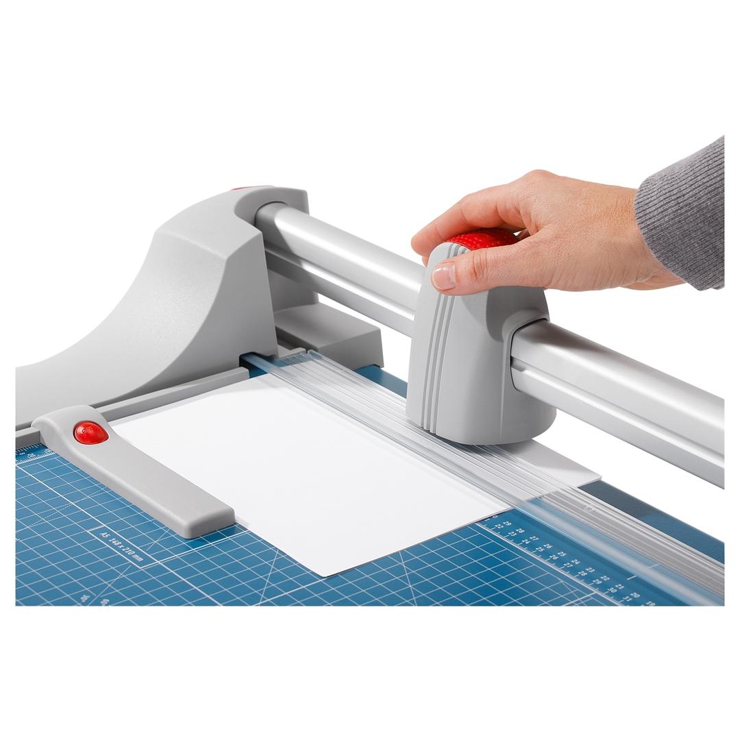 Coupeuse manuelle grand format - 920 mm - Format A1 446 avec pieds support — 2