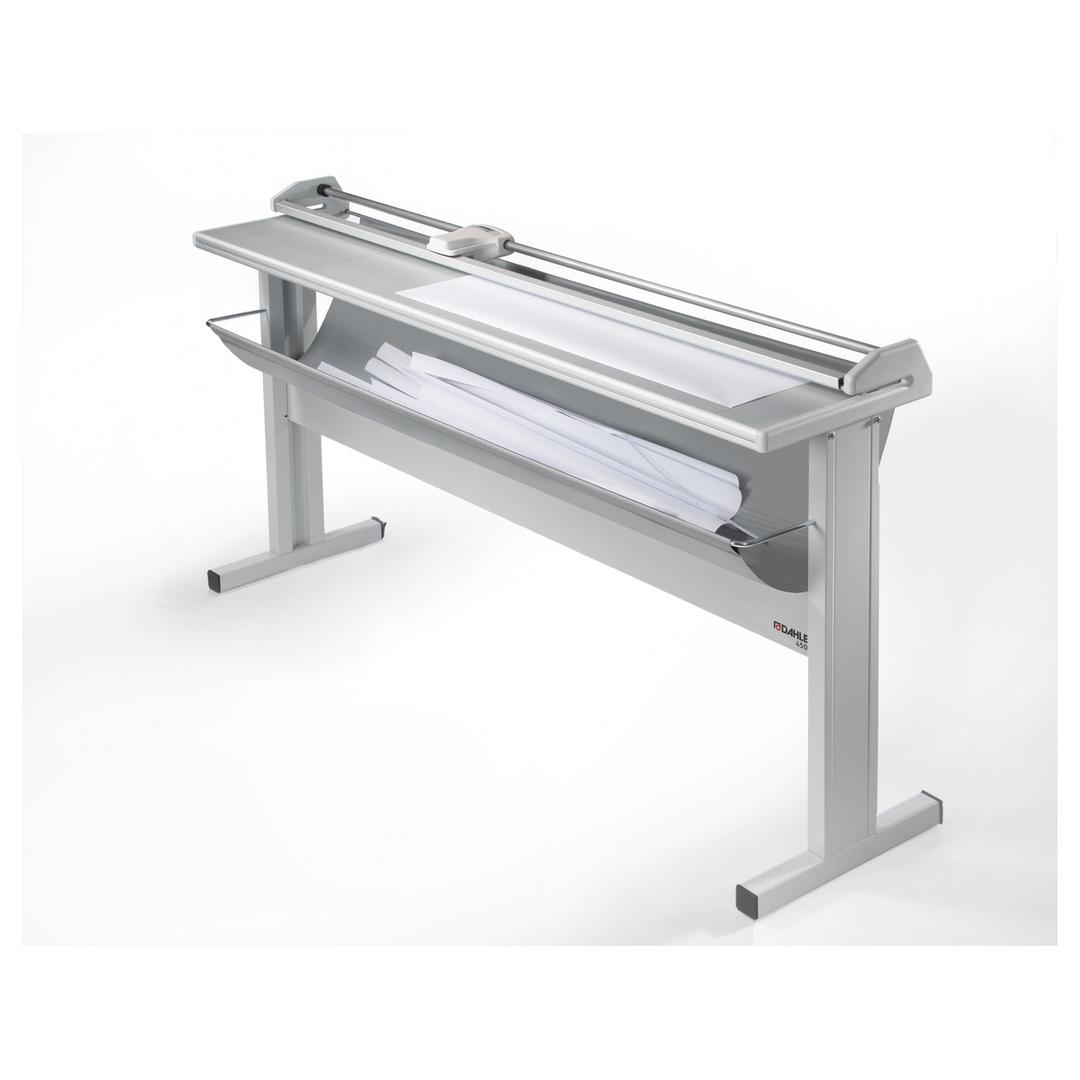 Coupeuse manuelle grand format 450 avec pieds support DAHLE — Vue d'ensemble
