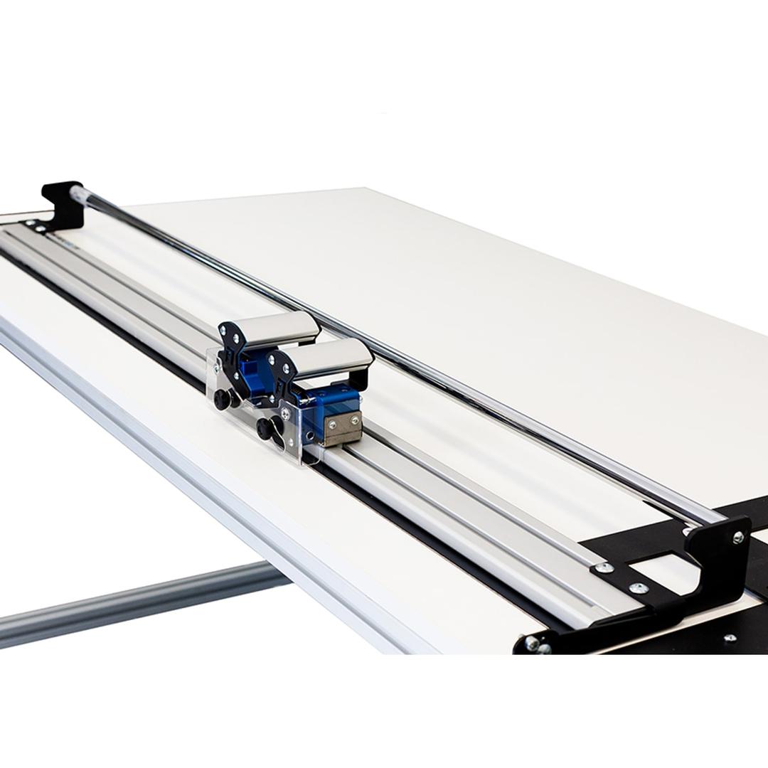 Table support Q270/TAV NEOLT - Rail Easy Cut fixé sur le plateau de la table NEOLT Q270/TAV