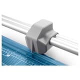 Rogneuse papier A4 à lame rotative 550 (Génération 3) DAHLE — Tête de coupe sur son rail de guidage