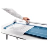 Rogneuse papier A3 à lame rotative 552 (Génération 3) DAHLE — Prise en main facile de la tête de coupe