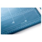Rogneuse papier A3 à lame rotative 552 (Génération 3) DAHLE — Table graduée -  Lignes de formats utiles dans de nombreux formats DIN