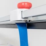 Coupeuse manuelle grand format Manual Trim Plus 130 NEOLT — Tête de coupe sur son rail de guidage