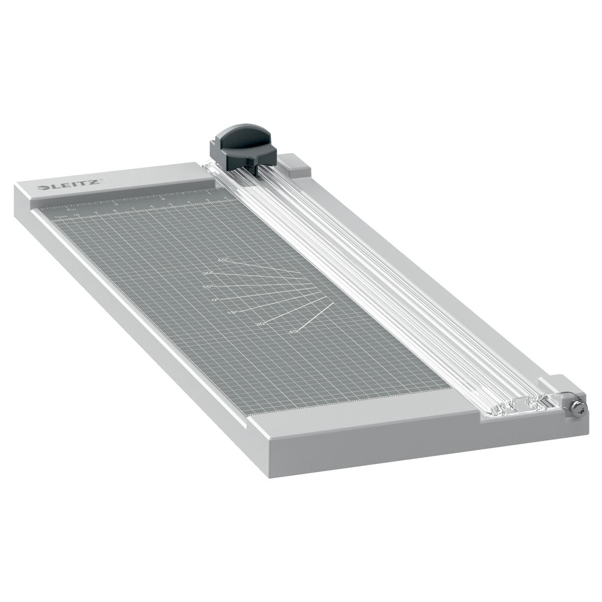 Rogneuse papier A4 à lame rotative Precision Home A4 LEITZ — Base