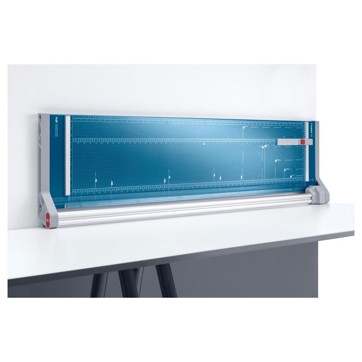 Coupeuse manuelle grand format 558 génération 3 DAHLE — Rangement verical pour un gain de place