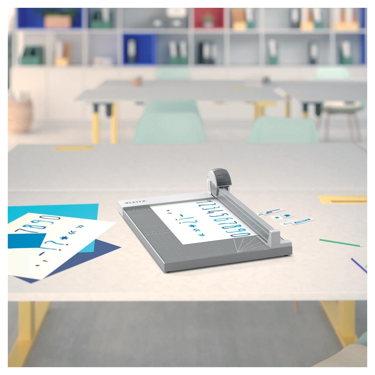 Rogneuse papier A4+ à lame rotative Precision Office A4+ LEITZ — Zoom environnement